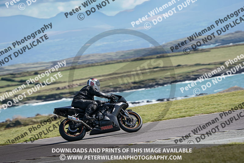 anglesey no limits trackday;anglesey photographs;anglesey trackday photographs;enduro digital images;event digital images;eventdigitalimages;no limits trackdays;peter wileman photography;racing digital images;trac mon;trackday digital images;trackday photos;ty croes